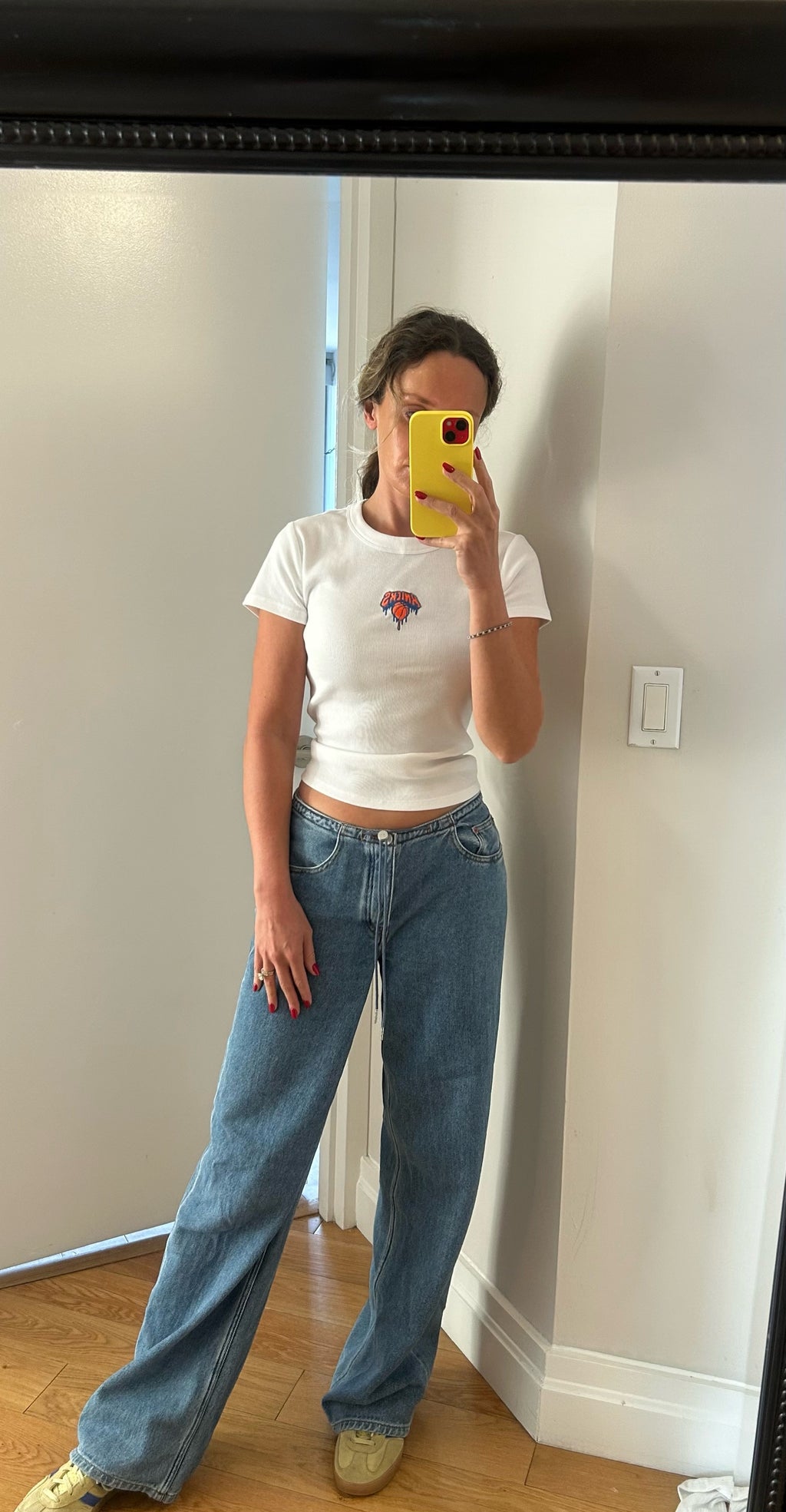 Knicks Dripping Basketball Tee